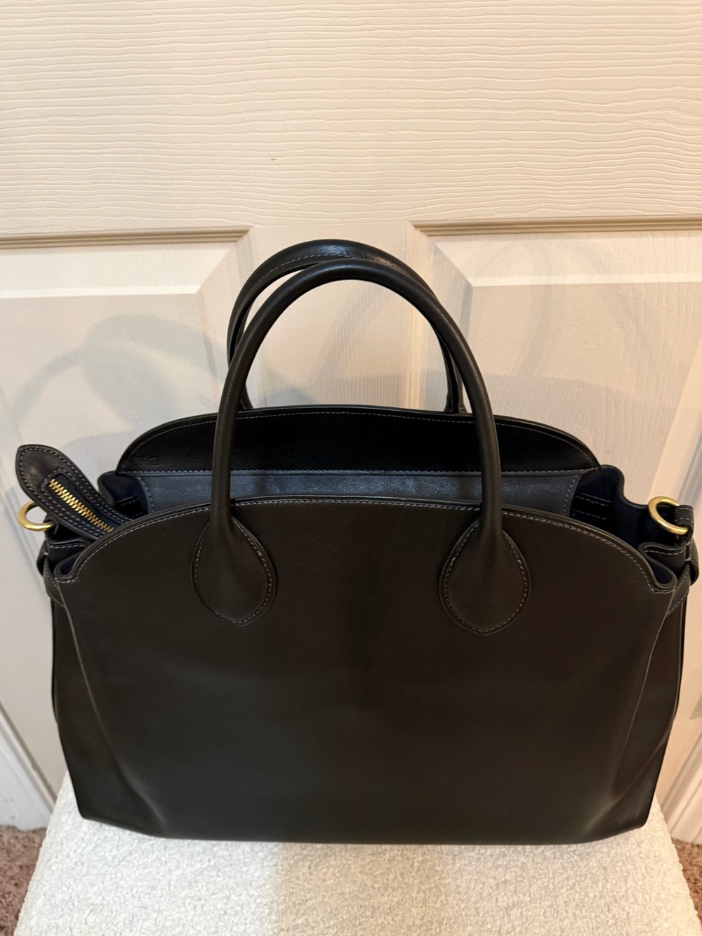 COACH Empire 40 - Picture 4 of 15